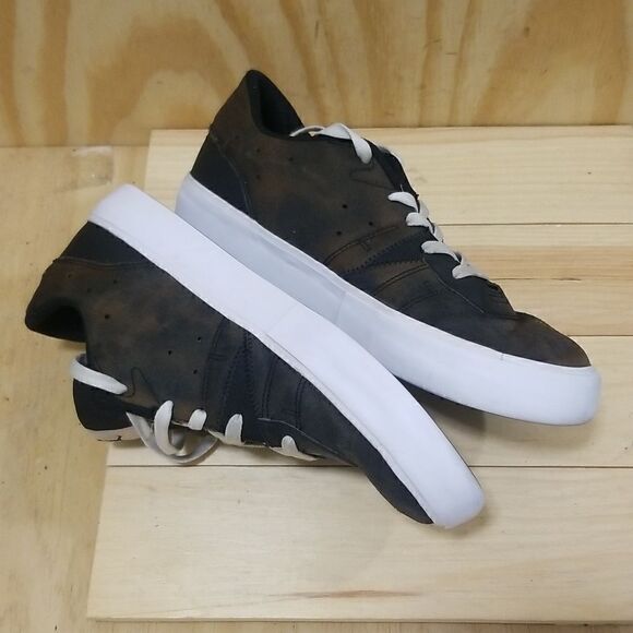 Men's Air Jordan Nike .03 Dear Coach Mens sz 10 , Wmn's 11 1/2 - Picture 3 of 10